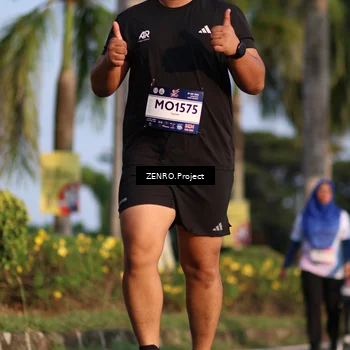 Runner Photo 7741372