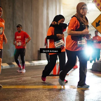 Runner Photo 7741378