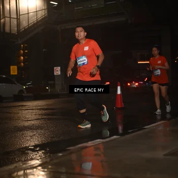 Runner Photo 7741384
