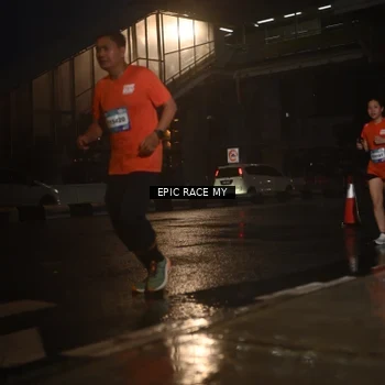 Runner Photo 7741388