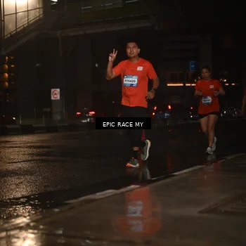 Runner Photo 7741394