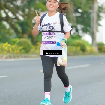 Runner Photo 7741403