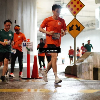 Runner Photo 7741405