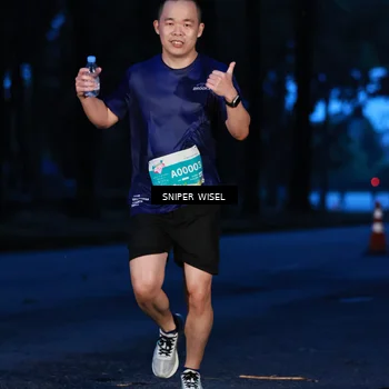 Runner Photo 7741413