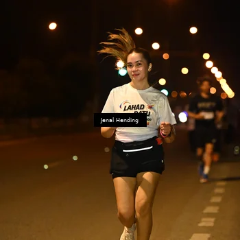 Runner Photo 7741425