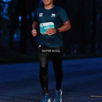 Runner Photo 7741451