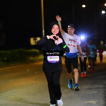 Runner Photo 7741456