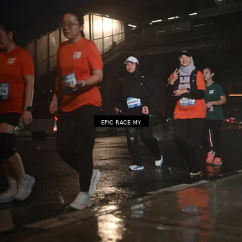 Runner Photo 7741460