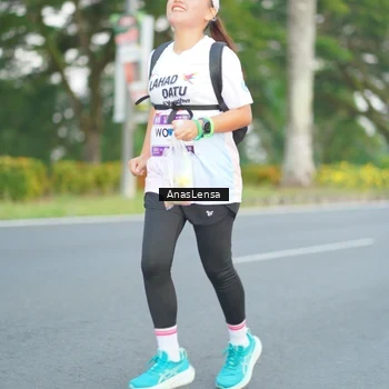 Runner Photo 7741465