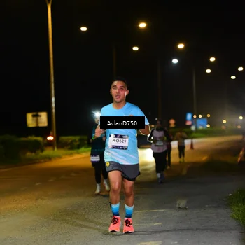 Runner Photo 7741479