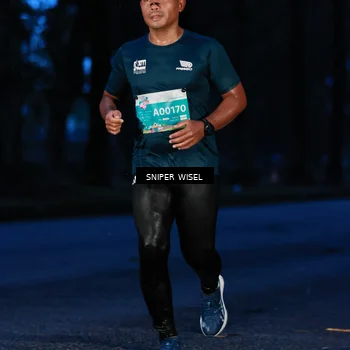 Runner Photo 7741480