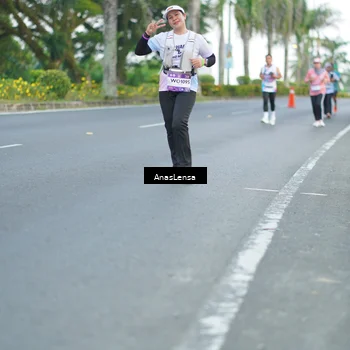 Runner Photo 7741487