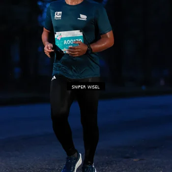 Runner Photo 7741496