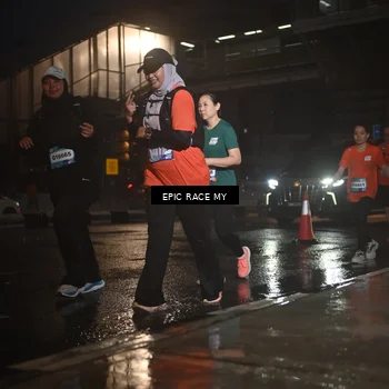 Runner Photo 7741501
