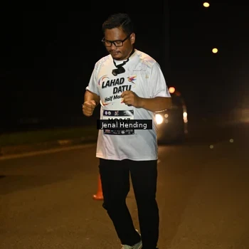 Runner Photo 7741514