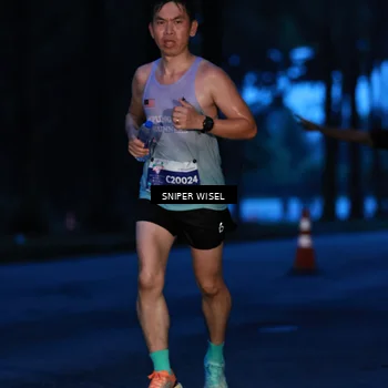 Runner Photo 7741519
