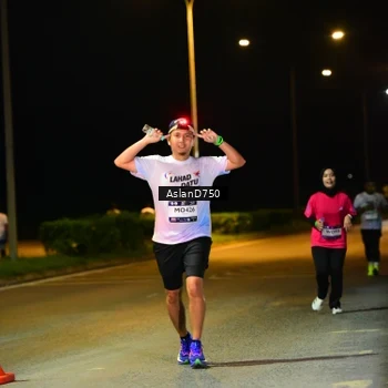Runner Photo 7741556