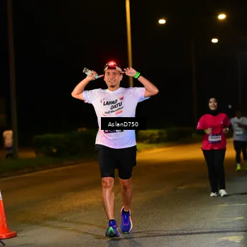 Runner Photo 7741563