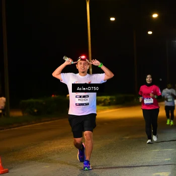 Runner Photo 7741590