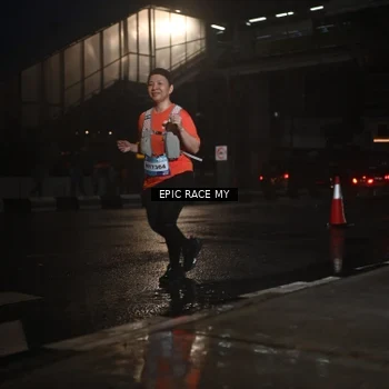 Runner Photo 7741592