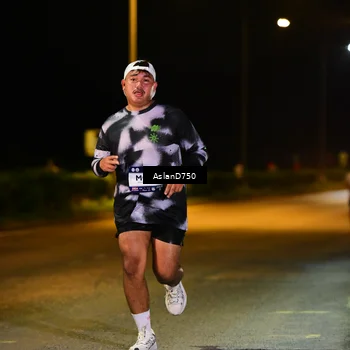 Runner Photo 7741605