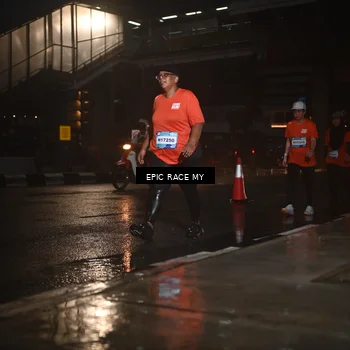 Runner Photo 7741609