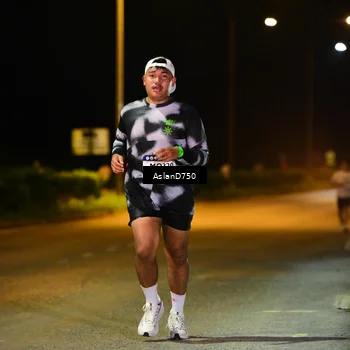 Runner Photo 7741615