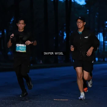 Runner Photo 7741626