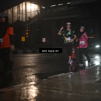 Runner Photo 7741642