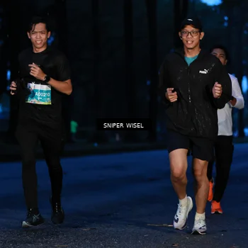 Runner Photo 7741649