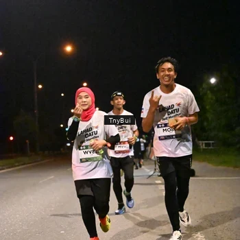Runner Photo 7741653