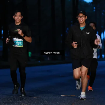 Runner Photo 7741655