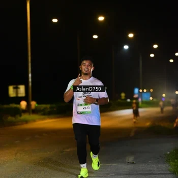Runner Photo 7741682