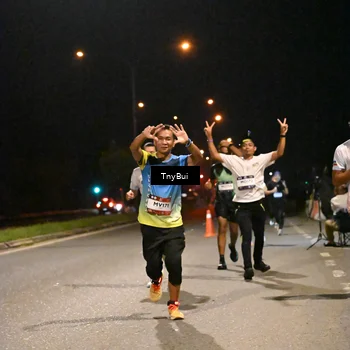 Runner Photo 7741690