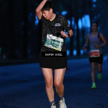 Runner Photo 7741699