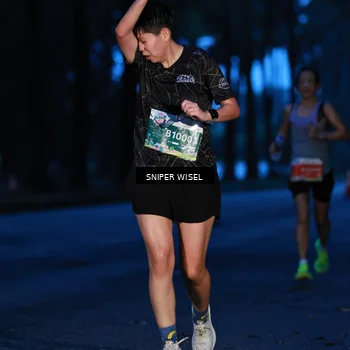 Runner Photo 7741709