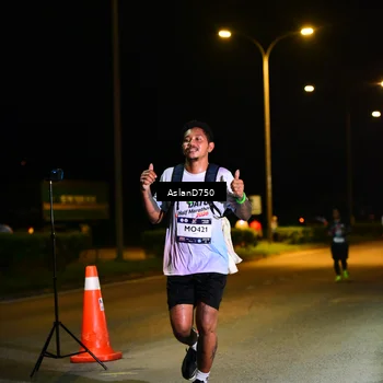 Runner Photo 7741735