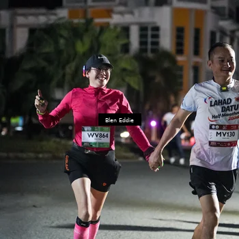 Runner Photo 7741853