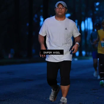 Runner Photo 7741871