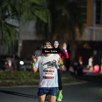 Runner Photo 7741876
