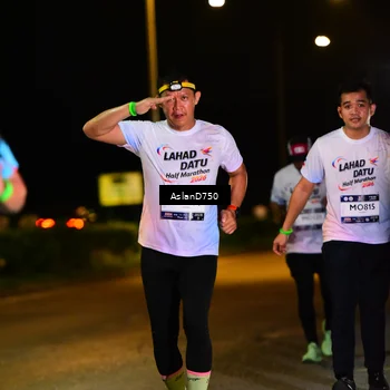 Runner Photo 7741884