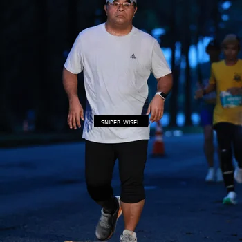 Runner Photo 7741908