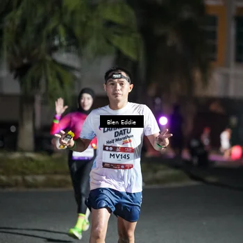 Runner Photo 7741917