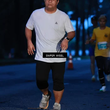 Runner Photo 7741923