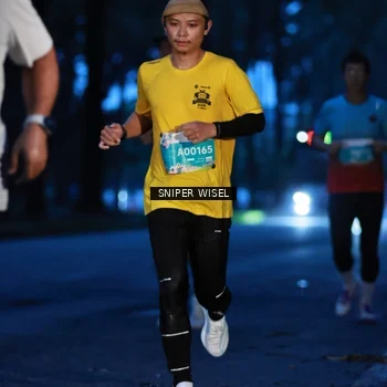 Runner Photo 7741927