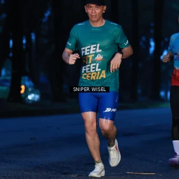Runner Photo 7741967
