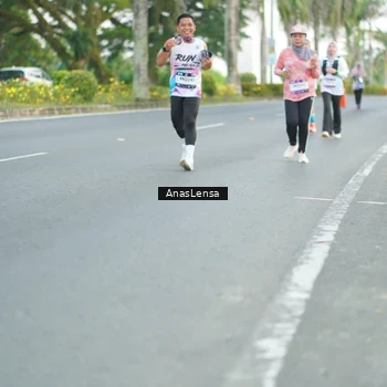 Runner Photo 7741983