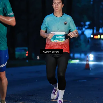 Runner Photo 7741991