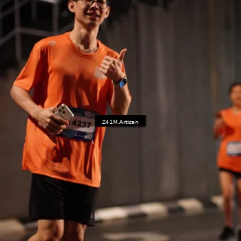 Runner Photo 7742035