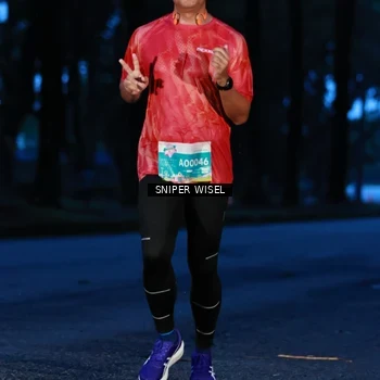 Runner Photo 7742047
